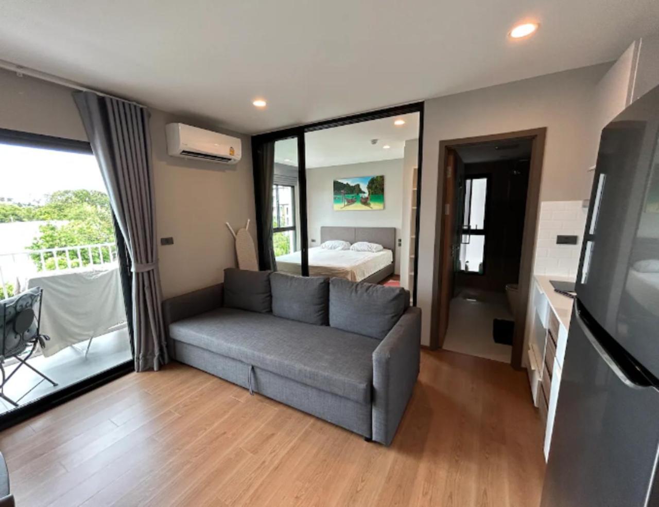 Apartment Title Rent